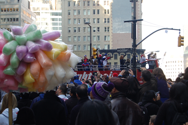 Illustration for article titled The Giants Parade, Through The Lens Of A Guy Who Got Kicked Out Of It